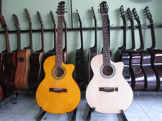 Đàn guitar acoustic gỗ hồng đào giá rẻ